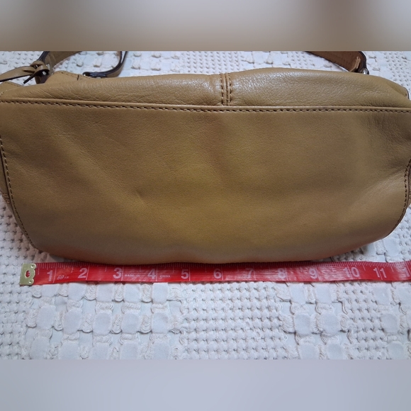 Tignanello Tan Leather Shoulder Bag With Crossbody Strap - Picture 9 of 13